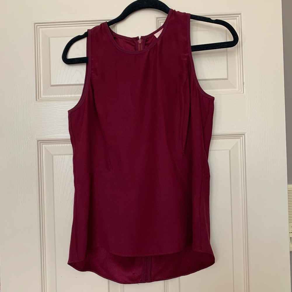 Nell Burgundy Silk Sleeveless Top sz S